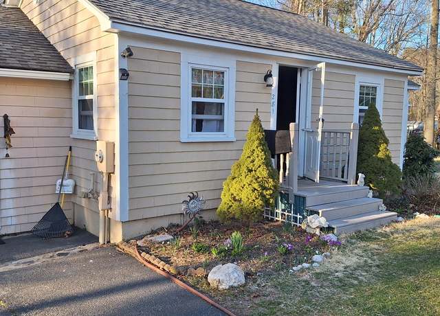 Photo of 281 Depot St, South Easton, MA 02375