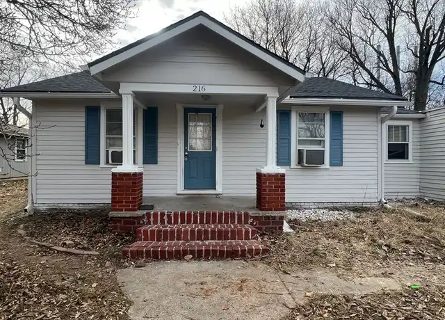 Property at 216 W Dolman St, Saint Joseph, MO, 64505, 3 beds, 2 baths, [object Object]