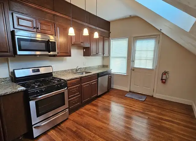 Property at 29 Bridges St Unit 2, Framingham, MA, 01702, 1 bed, 1 bath, [object Object]