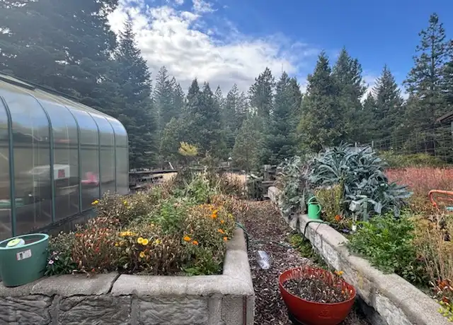 Property at 601 Davis Place Rd, Mount Shasta, CA, 96067, 0 beds, 1 bath, [object Object]