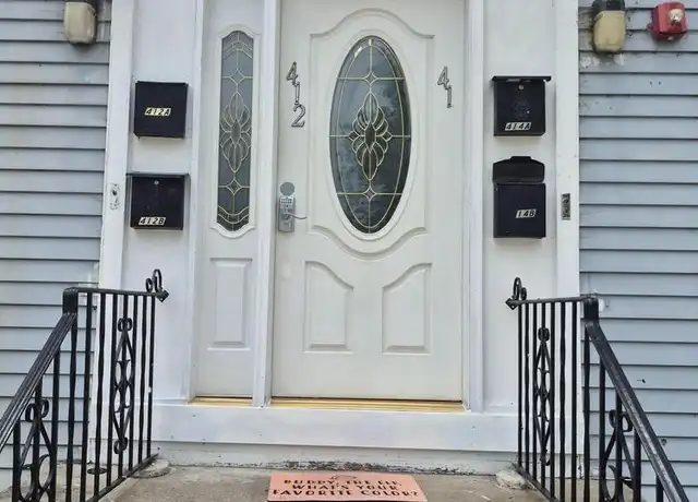 Property at 414 Powell St Unit 1, Gloucester City, NJ, 08030, 2 beds, 1 bath, [object Object]
