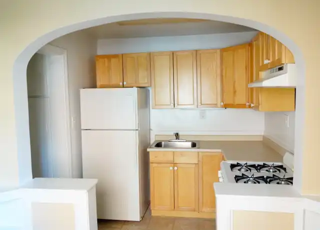 Property at 8105 Greenwood Ave Unit D, Takoma Park, MD, 20912, 1 bed, 1 bath, [object Object]