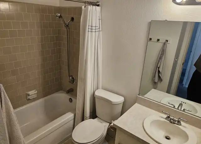 Property at 44588 La Paz Rd, Temecula, CA, 92592, 4 beds, 3 baths, [object Object]
