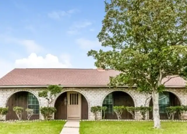 Property at 10127 Sagerock Dr, Houston, TX, 77089, 3 beds, 2 baths, [object Object]