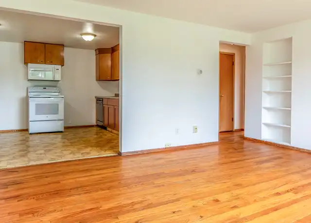 Property at 1505 Trailsway Unit 7, Madison, WI, 53704, 2 beds, 1 bath, [object Object]