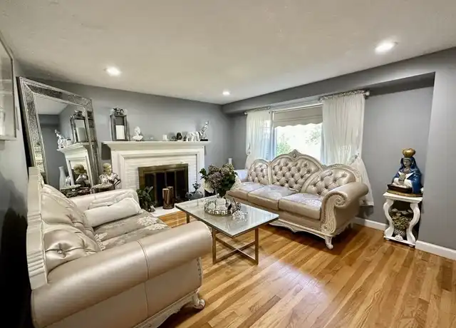 Property at 231 Common St, Quincy, MA, 02169, 3 beds, 1 bath, [object Object]
