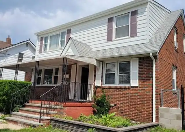 Property at 40 Hilton St, Clifton, NJ, 07011, 2 beds, 2 baths, [object Object]