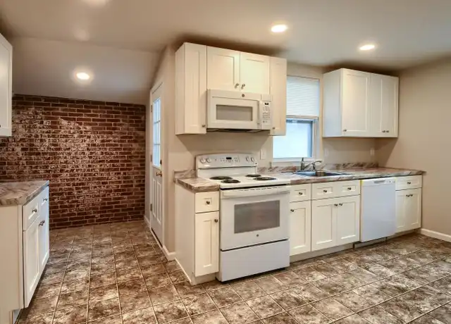 Property at 78a Ridge Rd, Telford, PA, 18969, 3 beds, 2 baths, [object Object]