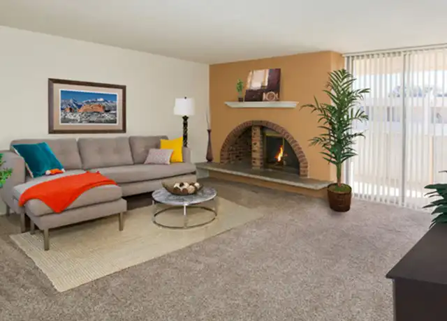 Property at 3165 E Fountain Blvd Unit 304C, Colorado Springs, CO, 80910, 1 bed, 1 bath, [object Object]