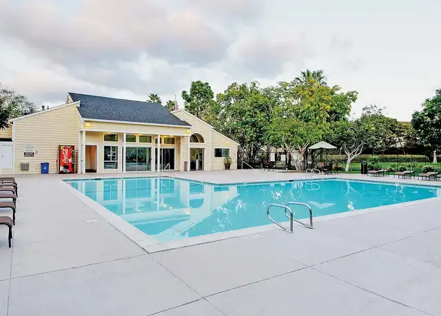 Property at Mariners Cove Apartments - 4392 W Point Loma Blvd, San Diego, CA, 92107, 1-2 bed, 1-2 bath, [object Object]