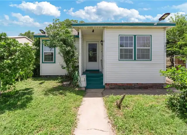 Property at 1021 N Col Rowe Blvd, McAllen, TX, 78501, 2 beds, 1 bath, [object Object]