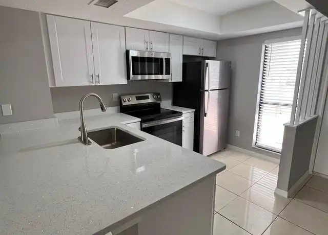 Property at 811 SE 12th Ave Unit 302, Cape Coral, FL, 33990, 2 beds, 1.5 baths, [object Object]