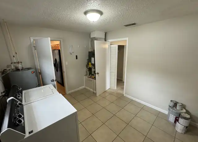 Property at 1161 Little John Ct, Mount Dora, FL, 32757, 4 beds, 2 baths, [object Object]