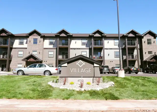 Property at 6712 Tower Ave Unit 106, Superior, WI, 54880, 1 bed, 1 bath, [object Object]