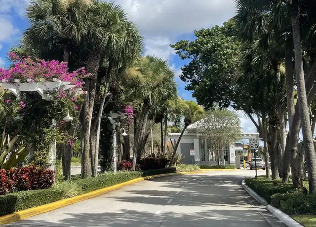 Property at 347 Normandy H, Delray Beach, FL, 33484, 2 beds, 2 baths, [object Object]