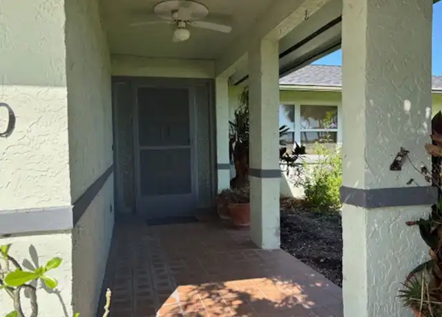 Property at 3720 Country Club Blvd, Cape Coral, FL, 33904, 2 beds, 2 baths, [object Object]