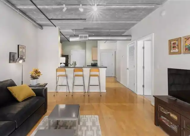Property at 800 Peachtree St NE #1112, Atlanta, GA, 30308, 1 bed, 1 bath, [object Object]
