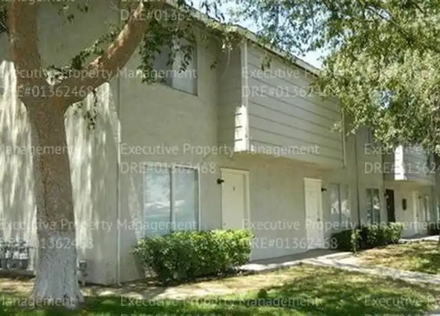 Property at 2909 S Chester Ave Unit 12, Bakersfield, CA, 93304, 2 beds, 1.5 baths, [object Object]