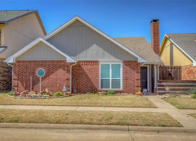 Property at 1029 Wakefield Dr, Garland, TX, 75040, 2 beds, 2 baths, [object Object]