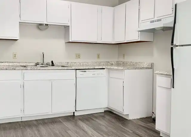 Property at 104 Lady Bird Ln, San Marcos, TX, 78666, 2 beds, 1 bath, [object Object]