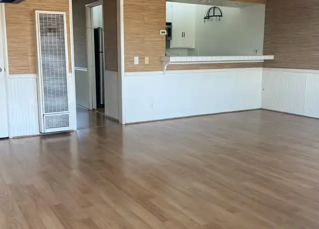 Property at 1727 W Balboa Blvd Unit 3, Newport Beach, CA, 92663, 2 beds, 1 bath, [object Object]