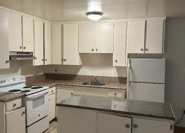 Property at 1025 N Madison St, Stockton, CA, 95202, 2 beds, 1 bath, [object Object]