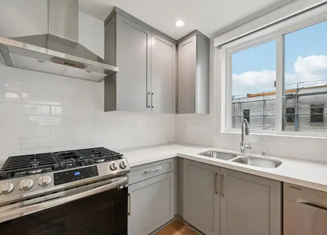 Photo of 101 S Chapel Ave, Alhambra, CA 91801