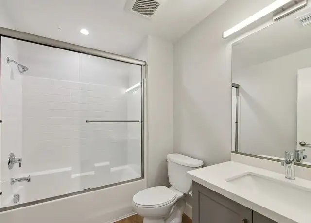 Photo of 101 S Chapel Ave, Alhambra, CA 91801