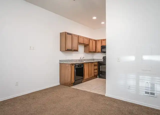 Property at GLEE - 455 NE 24th Ave, Portland, OR, 97232, 0-1 beds, 1 bath, [object Object]