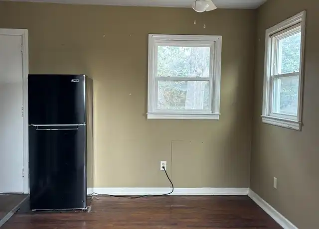 Property at 1209 Teche Ave, Albany, GA, 31705, 1 bed, 1 bath, [object Object]