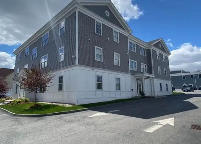 Property at 47 Saunders St Unit 47, North Andover, MA, 01845, 2 beds, 1 bath, [object Object]