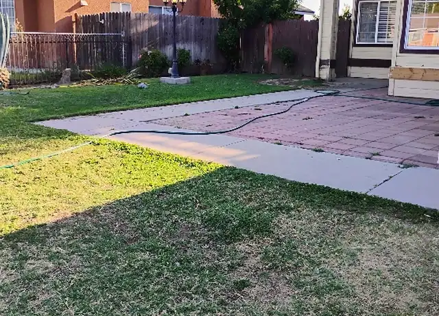 Property at 2041 Thompson Ave, Selma, CA, 93662, 3 beds, 2 baths, [object Object]