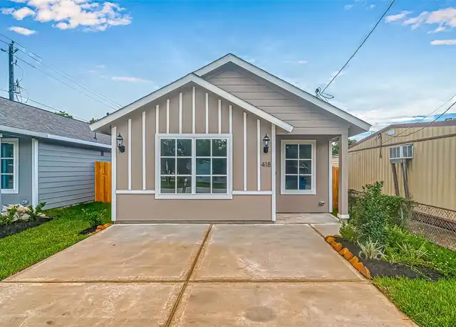 Property at 418 3rd St, Rosenberg, TX, 77471, 3 beds, 2 baths, [object Object]