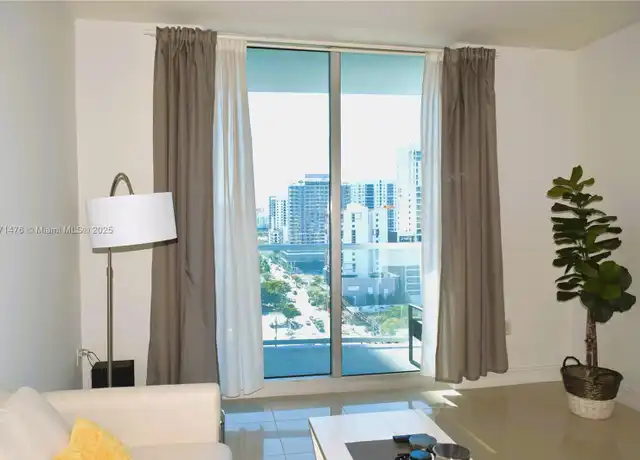 Property at 185 SW 7th St #1614, Miami, FL, 33130, 1 bed, 1 bath, [object Object]