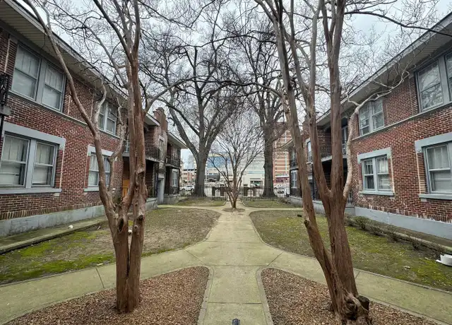 Property at 220 S Cleveland St #21, Memphis, TN, 38104, 2 beds, 1 bath, [object Object]