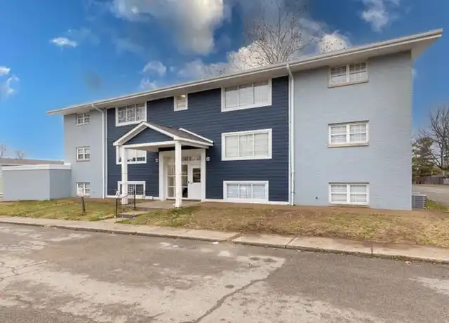 Property at 4111 Stonecrest Ct Unit 3B, Indianapolis, IN, 46226, 2 beds, 1 bath, [object Object]