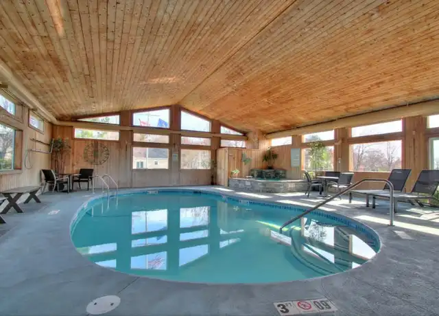 Property at 733 Post Rd, Wells, ME, 04090, 1 bed, 1 bath, [object Object]