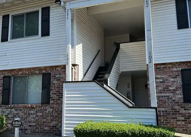 Property at 11515 SE 258th St, Kent, WA, 98030, 2 beds, 1 bath, [object Object]