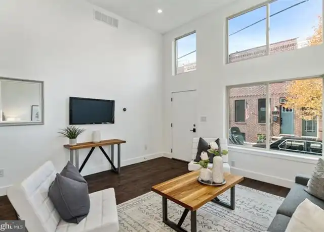 Property at 1346 S 19th St, Philadelphia, PA, 19146, 3 beds, 4 baths, [object Object]