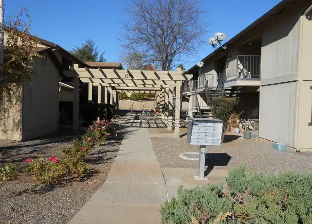 Property at 1956 8th St Unit 5, Redding, CA, 96001, 2 beds, 1 bath, [object Object]