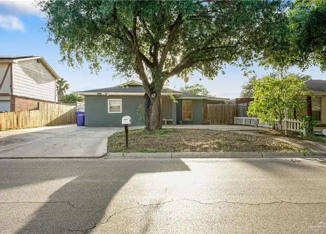 Property at 2721 N 26th St, McAllen, TX, 78501, 4 beds, 2 baths, [object Object]