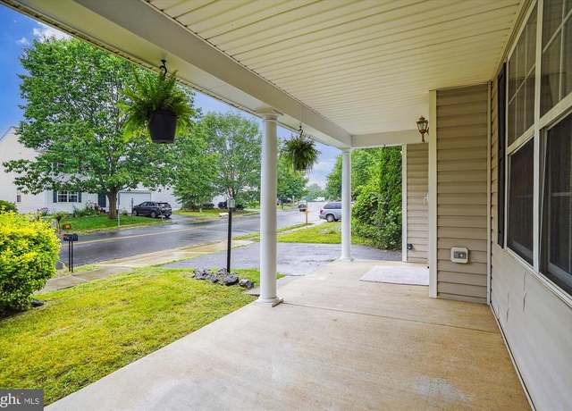 Photo of 2024 Chestnut Dr, Culpeper, VA 22701