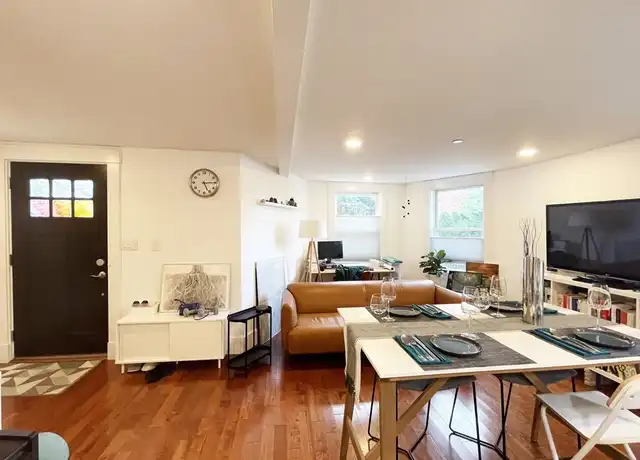 Property at 2 Auburn Ave #2, Somerville, MA, 02145, 2 beds, 1.5 baths, [object Object]