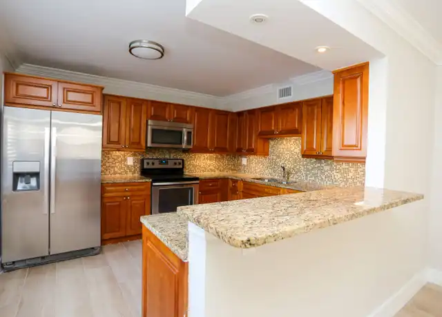 Property at 2102 Alamanda Dr Unit 103, Naples, FL, 34102, 2 beds, 2 baths, [object Object]