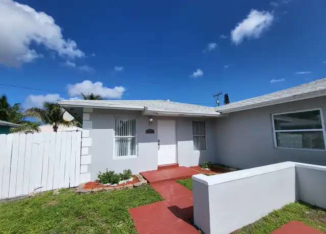 Property at 18725 SW 100th Ave Unit 18725, Cutler Bay, FL, 33157, 4 beds, 2 baths, [object Object]