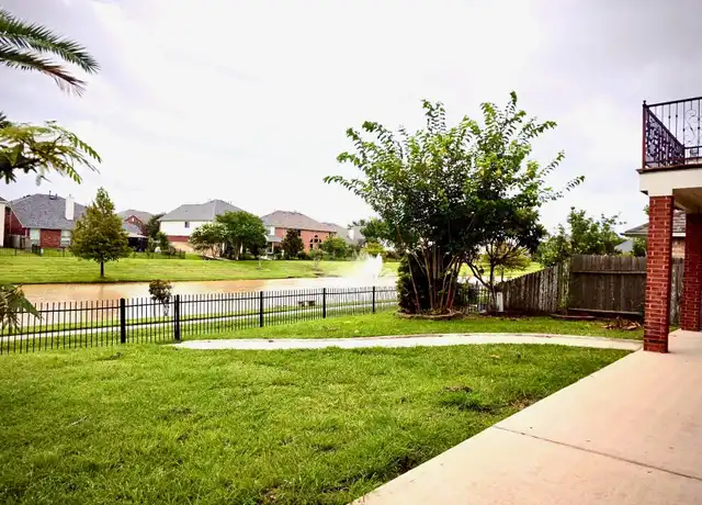 Property at 11215 Burmese Ln, Sugar Land, TX, 77478, 5 beds, 3.5 baths, [object Object]