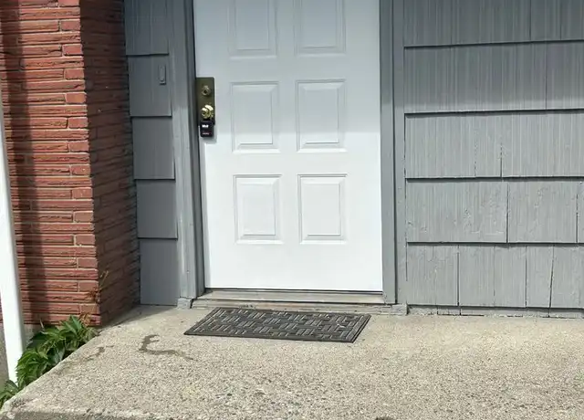 Property at 2121 N Lily Rd Unit 6, Spokane Valley, WA, 99212, 3 beds, 1 bath, [object Object]