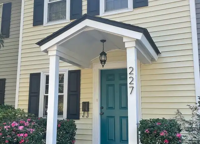 Property at 227 Heritage Cir, Mt Pleasant, SC, 29464, 2 beds, 1.5 baths, [object Object]