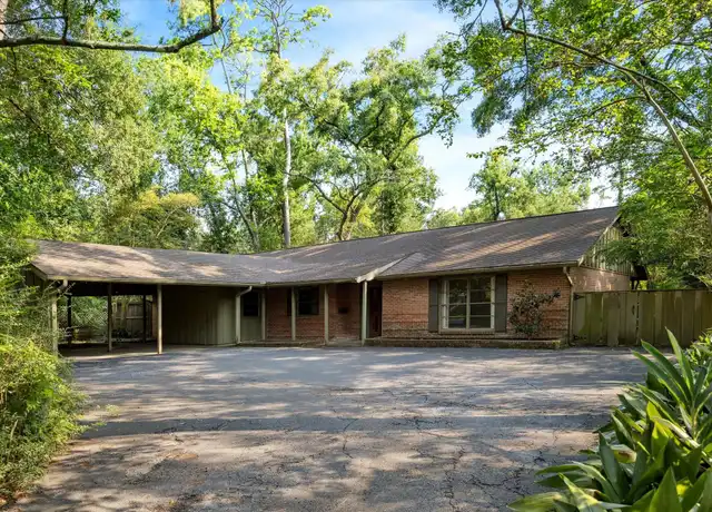 Property at 1031 Ridgeley Dr, Houston, TX, 77055, 5 beds, 2 baths, [object Object]