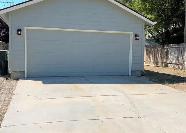 Property at 1421 W Storey St, Meridian, ID, 83646, 3 beds, 2 baths, [object Object]